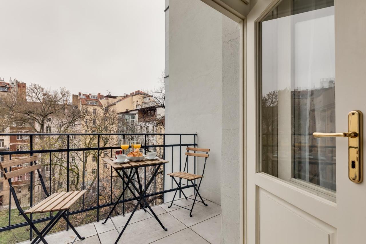 Jt'S Apartments Spanelska Str. Praga Esterno foto